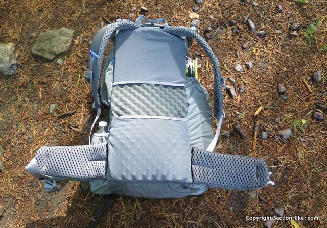 Unisex hip belt and shoulder straps provide better comfort for women and men