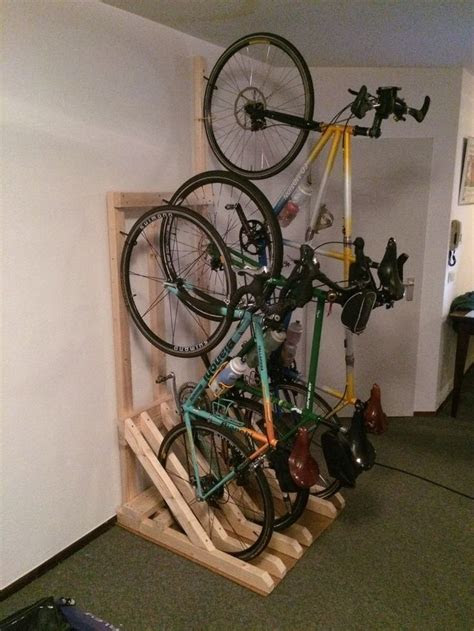 attelu rezultati vaicajumam compact bike rack hallway
