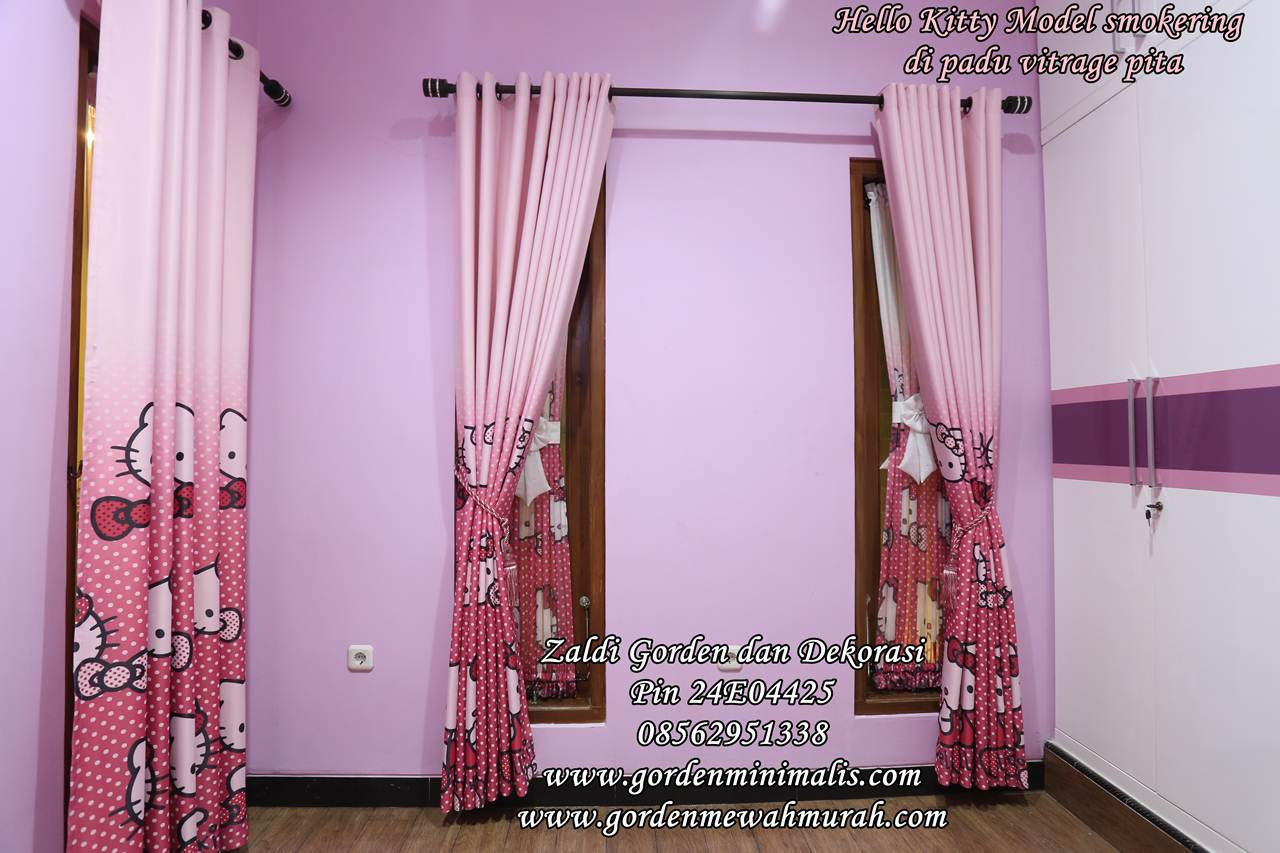 Gorden Hello kitty untuk kamar anak model pita dipadu Gorden Hello kitty untuk kamar anak model pita dipadu