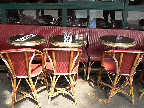 terrasse parisienen.jpg