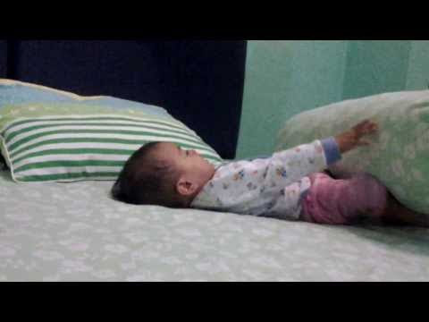 VIDEO : mainan anak bayi perempuan 1 tahun #genji | kids games - mainan anakbayimainan anakbayiperempuan 1 tahun#genji | kids games. more videos: http://bit.ly/happy15tv 28-12-2013: love to see  ...