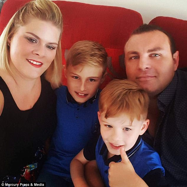 Cứ tập thể dục và bị stress, người phụ nữ này lại đi tiểu màu đen mà không biết mình đã mắc bệnh nguy hiểm - Ảnh 3.