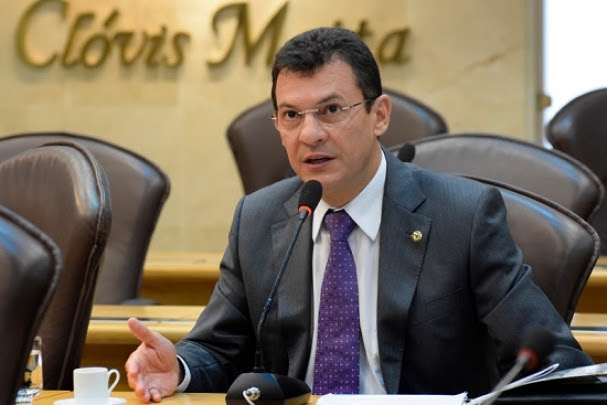 Resultado de imagem para Deputado Dison Lisboa Ã© impedido pela justiÃ§a de disputar a reeleiÃ§Ã£o