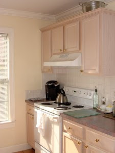 Pickled Maple Kitchen Cabinets - ClassyRentals.com