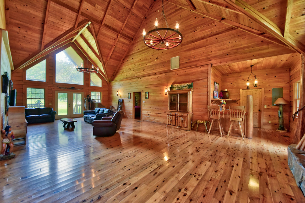 Rustic and Luxurious | Central Florida's Log Cabin Homes