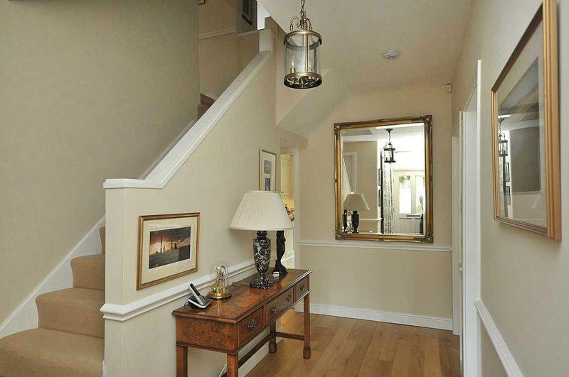 Cream Entrance Hall Design Ideas, Photos & Inspiration 