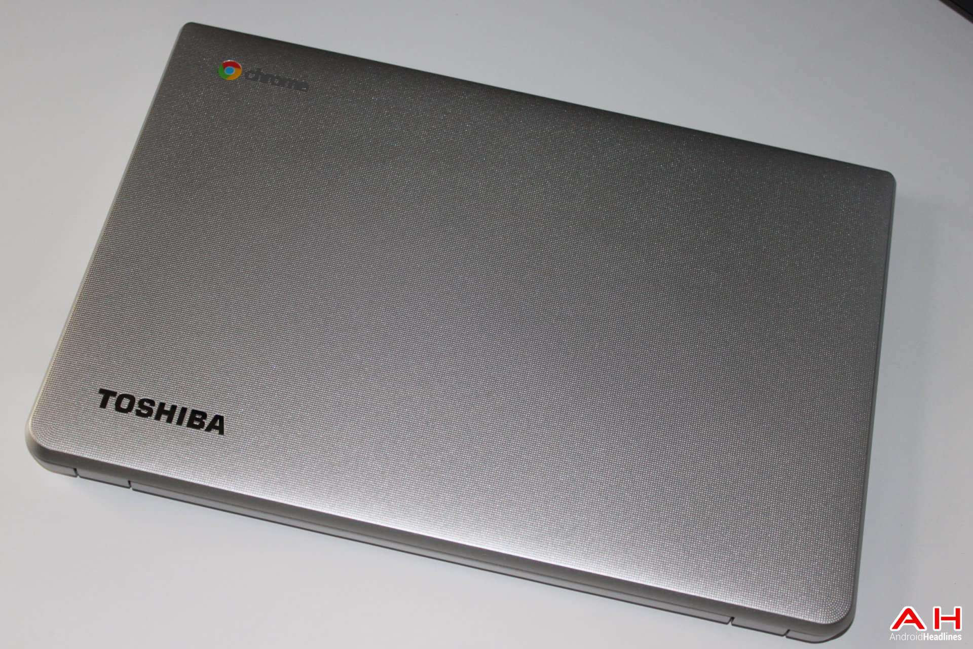 AH Toshiba ChromeBook 2 - 4