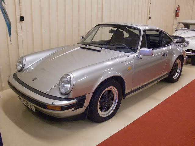 LATERAL PORSCHE