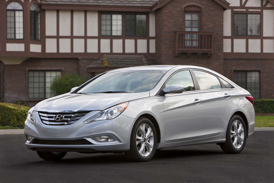 2011 Hyundai Sonata Pictures