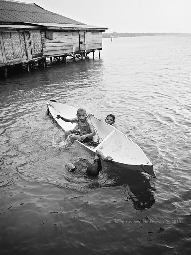The children of Bajo by Nathalie Stravers