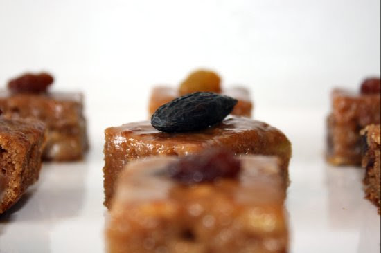 applesauce spice bars IMG_0510 red