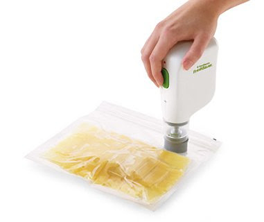 New Foodsaver Freshsaver Handheld Corded Vacuum Sealing System W/Quart Vacuum Zipper Bags Handheld
