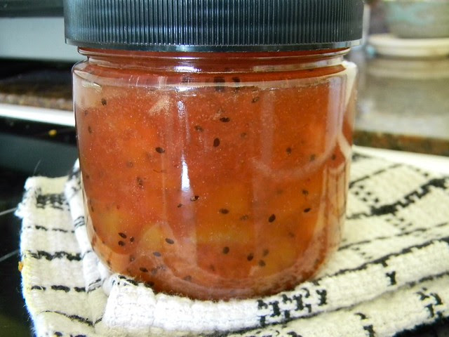 Strawberry-Kiwi Cocktail Jam