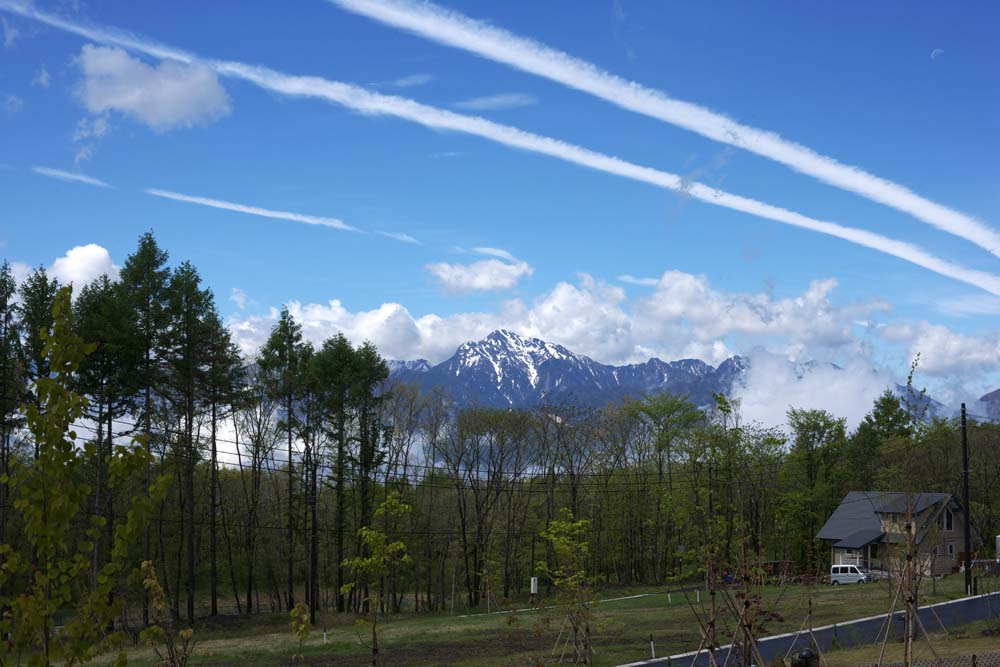 ゆんフリー写真素材集 No 3529 初夏の八ヶ岳 日本 山梨