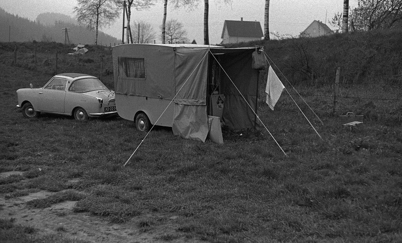 06. «Гоггомобиль» со складным караваном, 1958 