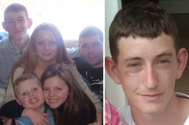 Dwayne Burns with his sister Nicole (centre) brother Jamie, and youngest siblings Milly and Freddie (at front)