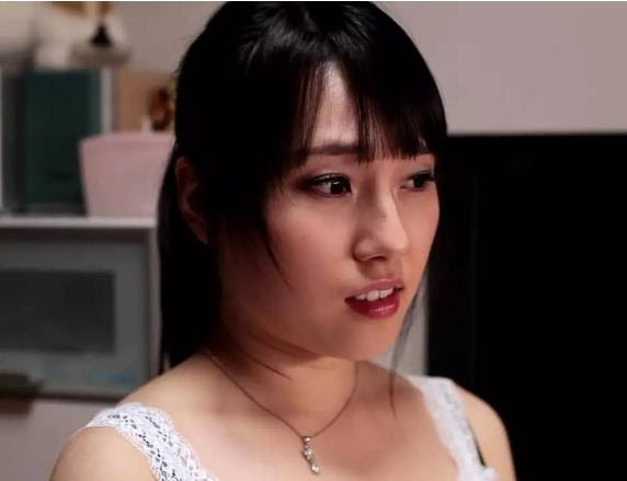 长泽梓作品简介 长泽梓剧照 长泽梓封面图 图 三君娱乐