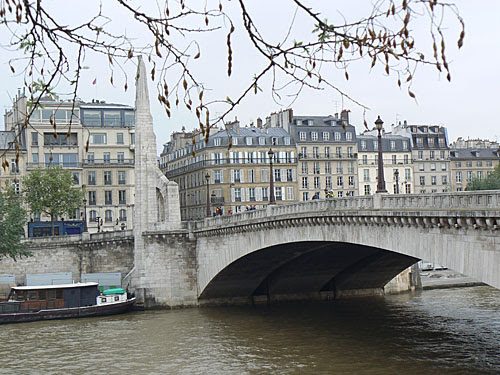 pont quai.jpg