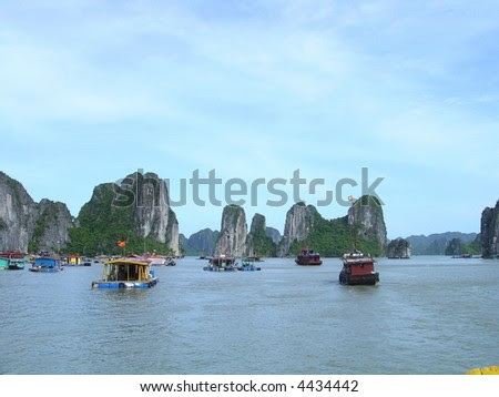 halong bay junk. junk yachts at halong bay,