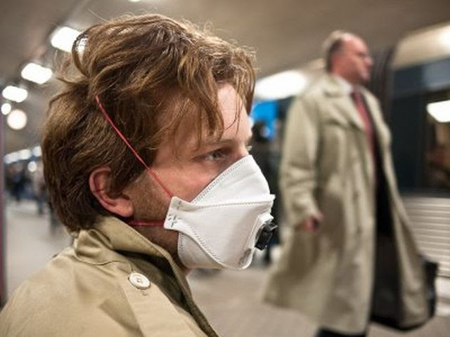 Mask to Catch a Flu (5 pics)