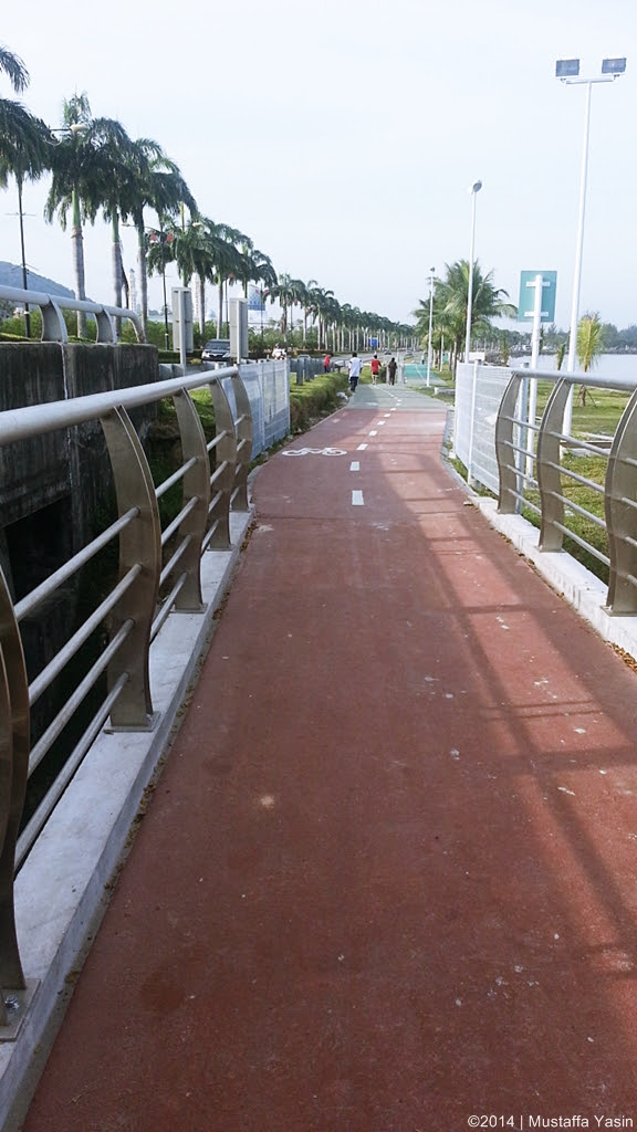 13050783785 14b8f59aa4 o Trek Jogging Dan Berbasikal Tarikan Baru Di Kota Kinabalu, Sabah