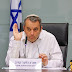 גלעד קריב - × × ×××¢× ×§×¨×× × ×××¨ ××¢××× ××¨××© ××¢××ª ××××§× ×××§ ×××©×¤× : קריב התפלל בעזרת ישראל בכותל המערבי יחד עם נשות הכותל שאיחלו לו הצלחה בתפקידו.