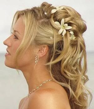 wedding hairstyles for curly hair
