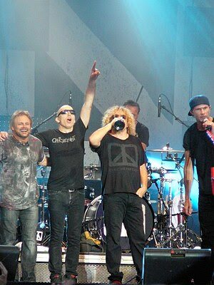 Chickenfoot live 2009. From left to right: Mic...