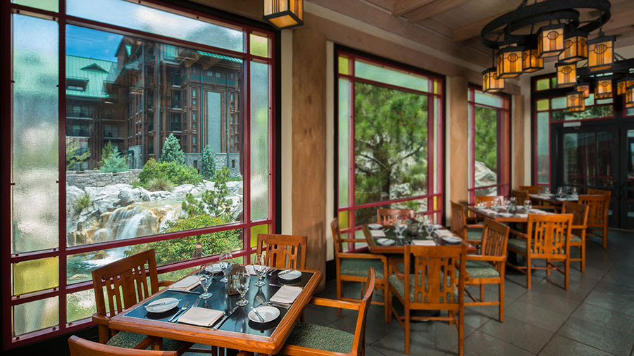 Celebrate Valentine's Day with Dinner at a Walt Disney World Resort Restaurant