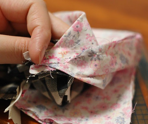 How to make a pen case (14)