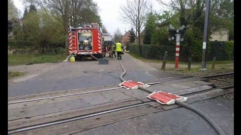 Get free access to the data below for 10 ads! Health and safety - HOW NOT TO DO YOUR WORK!!! OMG! Funny