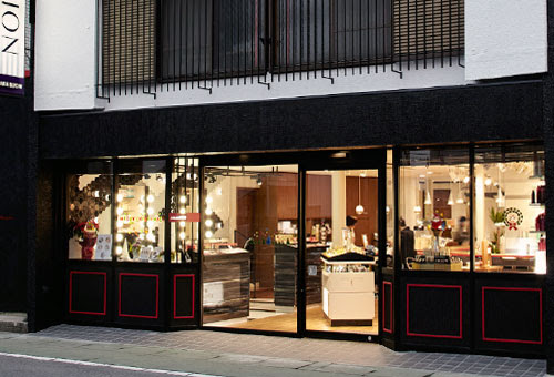 アルビオン取扱化粧品店 はらぐち化粧品店 埼玉県坂戸市