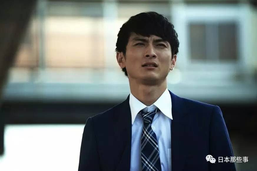 男主角脚踏5条船 女主角还是男人演 这剧真魔幻 日本那些事 城田优 高良健吾 新浪娱乐 新浪网