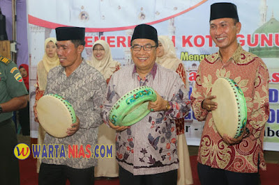 Sekda Kota Gunungsitoli Buka Secara Resmi Kegiatan Festival Nasyid ke-VI