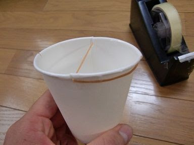 紙コップのロケット 簡単手作りおもちゃの作り方 工作図鑑