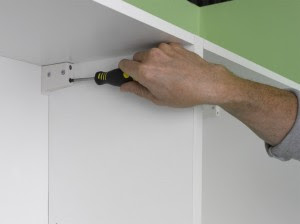 Fitting kitchen wall units