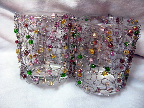 wirebeadvotivesleevesherjer
