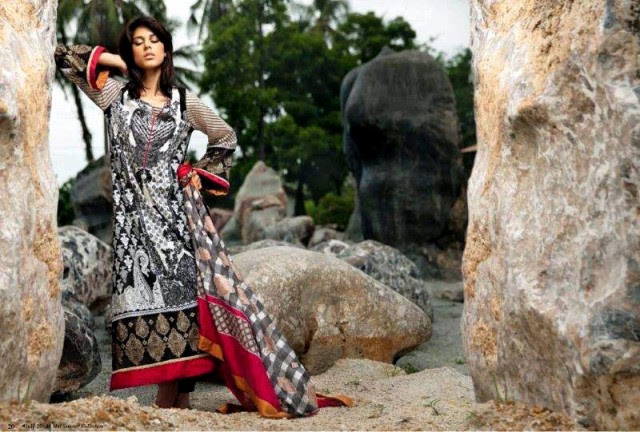 Beautiful-Cute-Girls-Models-Wear-Summer-Eid-Dress-Collection-2013-by-Lakhani-Silk-Mills-5 Beautiful-Cute-Girls-Models-Wear-Summer-Eid-Dress-Collection-2013-Lakhani-Silk-Mills-5