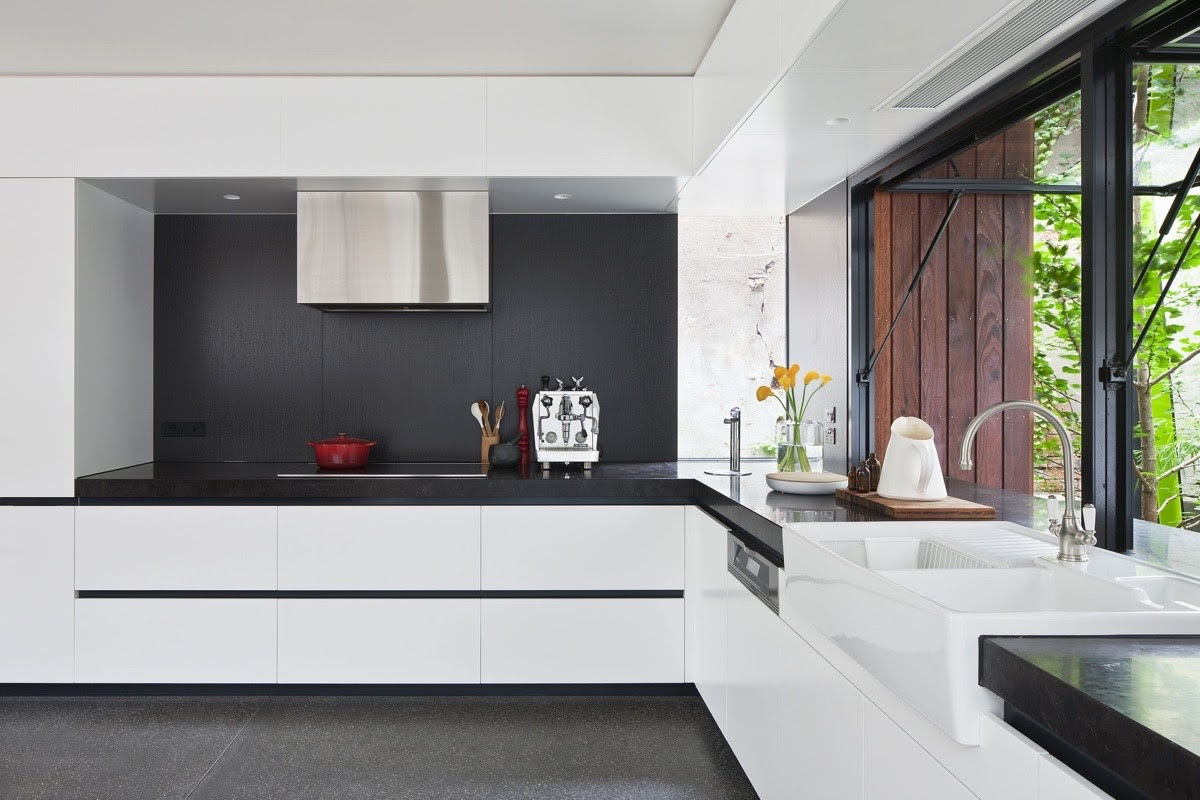 40 Beautiful Black White Kitchen Designs