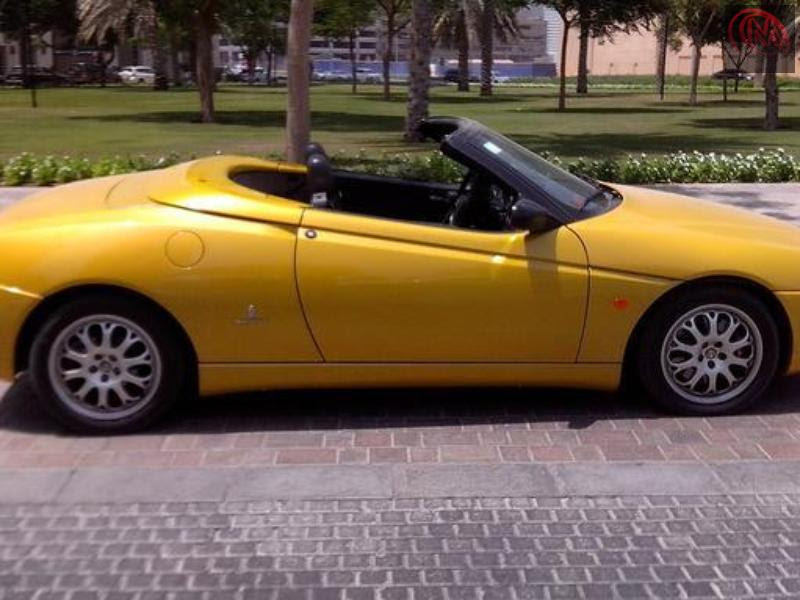 Amazing Convertible Alfa Romeo Spider V6 2001