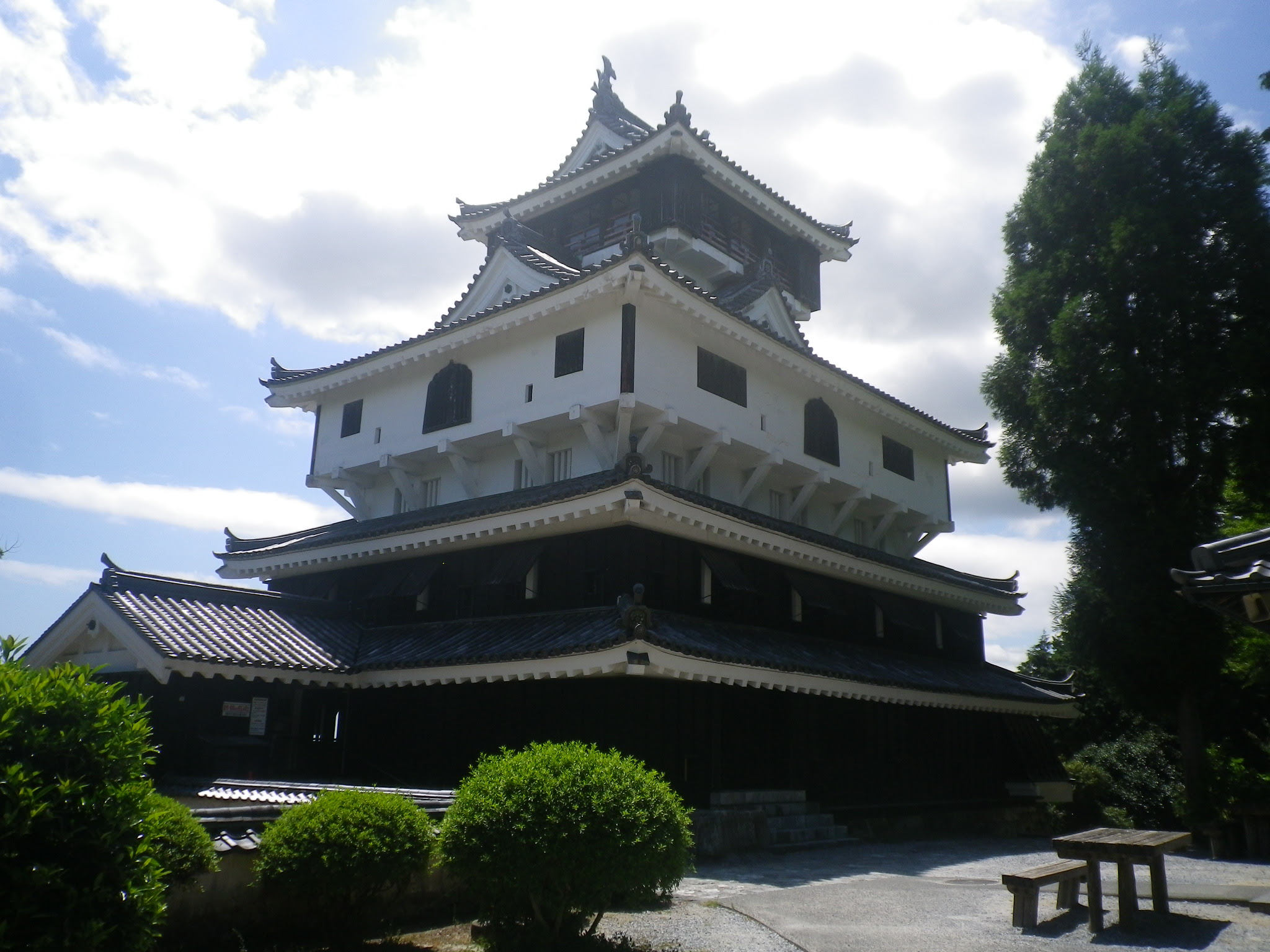 岩国観光ガイドボランティア協会 ようこそ岩国へ