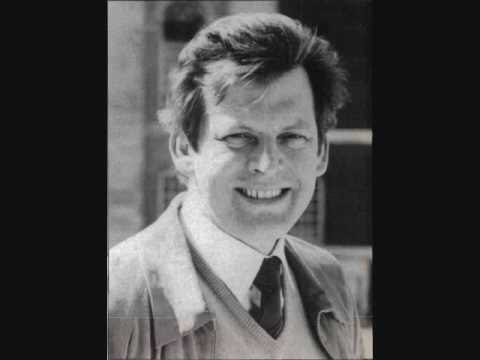 Jessica Alba Round Sunglasses