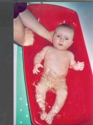 Pages 1 2 3 4 5 6 7 8 Page Suivante Attention Attention Bebe Tout Nu Sur Cette Page Leo Tout Nu Leo Sort Du Bain Plait Il Le Bebe Dans La Glace Leo Et Pascaline Pascaline Leo Jeremie Pascaline Et Leo Page Precedente Page Suivante