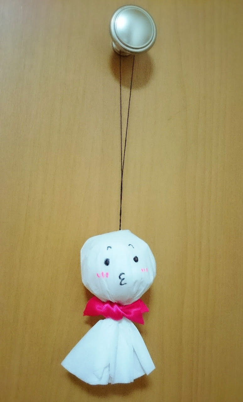 簡単なのにかわいい てるてる坊主の作り方 ティッシュ編