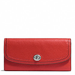 PARK LEATHER TURNLOCK SLIM ENVELOPE WALLET - COACH f51393 - SILVER/VERMILLION