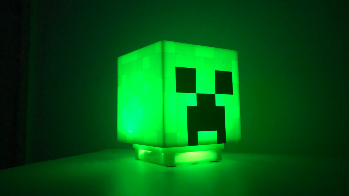 レビュー 動画有 クリーパーフェイスライトは意外と可愛い マインクラフト Gameshes ゲームシーズ
