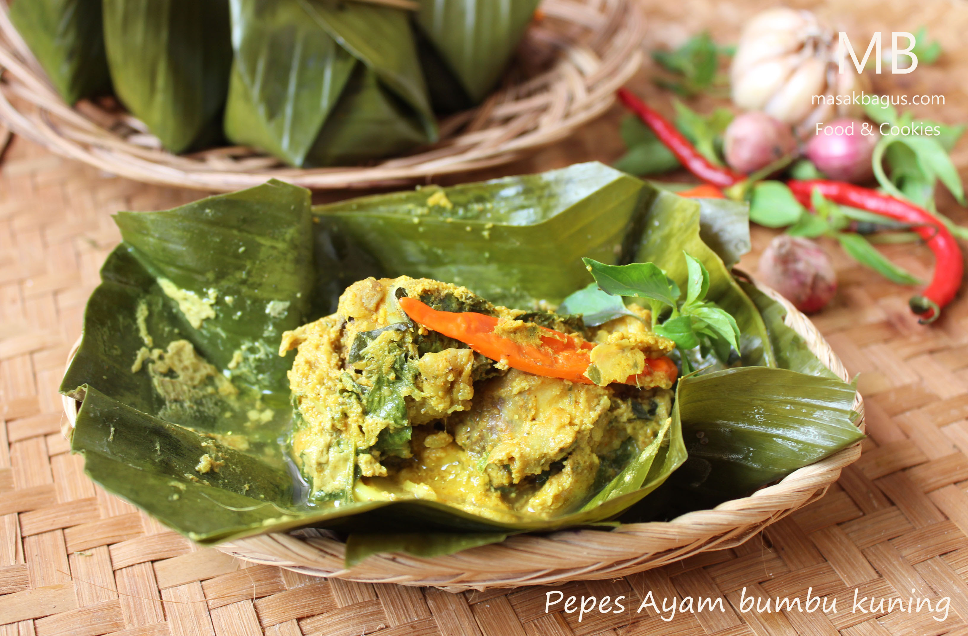Pepes Ayam Bumbu Kuning  MasakBagus.Com