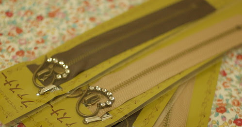 ZIppers with heart charms