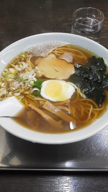 松葉のラーメン 店内にもトキワ荘のみなさんのイラストや写真など 写真共有サイト フォト蔵