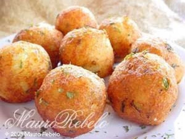 Bolinho de Peixe (Culinarista Mauro Rebelo)